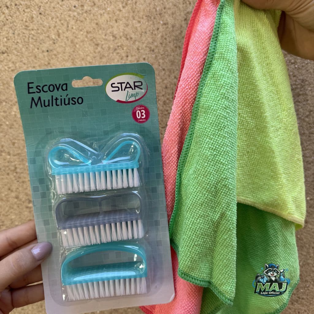 Kit Limpeza Multiuso 3 Escovas + Pano Microfibra Limpeza Pesada Cozinha Banheiro Azulejo Estofados