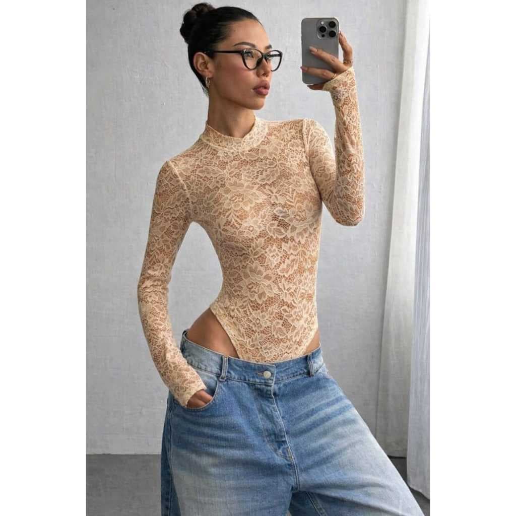 Body Feminino Manga Longa Renda