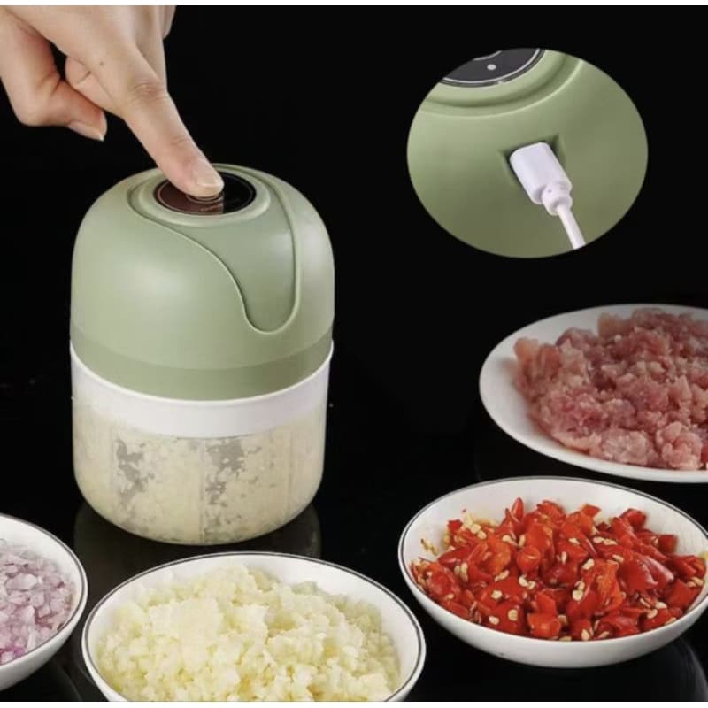 Mini Processador Elétrico de Alimentos Portátil com 3 lâminas de aço inox 250ml USB Bivolt