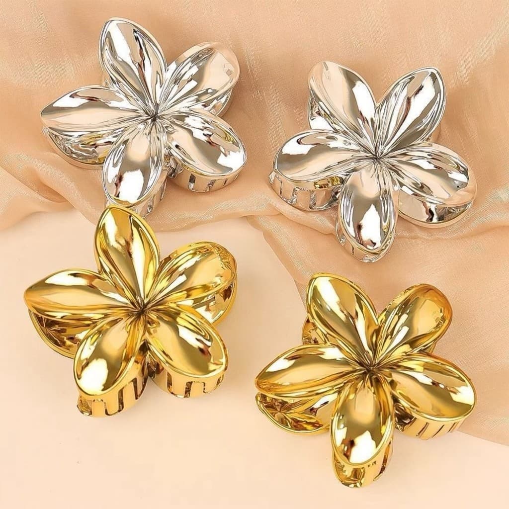 KIT 03/06/12 Piranha de Cabelo Flor Plumeria 6/8cm - Cor Ouro e Prata, Plástico Resistente