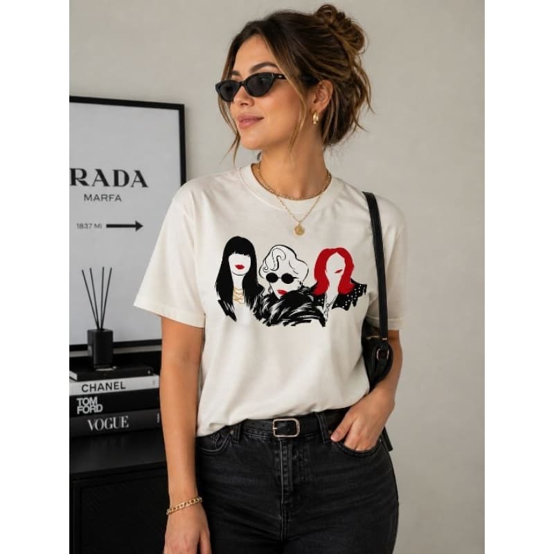 Camiseta 0 Diab0 Veste Prad. Off White Unissex | Fashion Movie Tee Estampa Minimalista Premium Filme lançamento 2026
