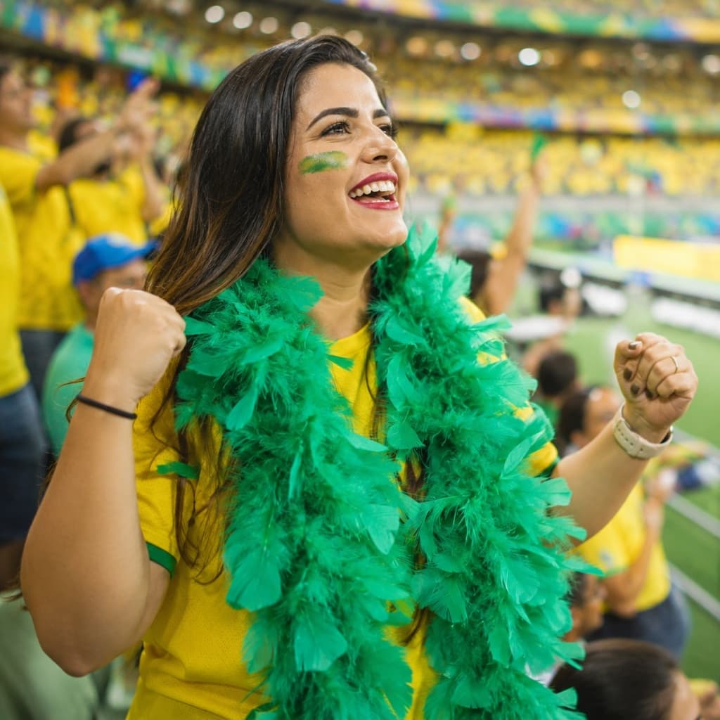 Estola de Penas para Festas Decoração Copa do Mundo Noiva Casamento Debutante Carnaval - 01 Unidade