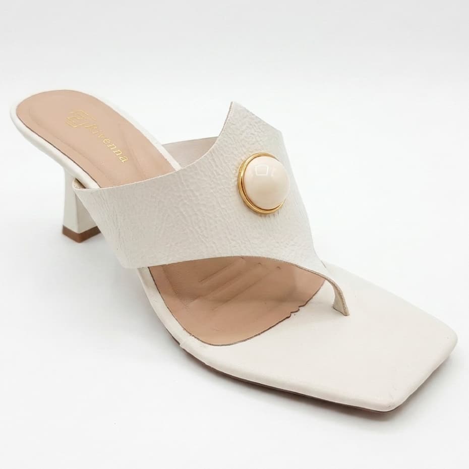 Tamanco Feminino Salto 6CM em Verniz Show Detalhes em Pedra Verde Estiloso Delicado Para Trabalhos