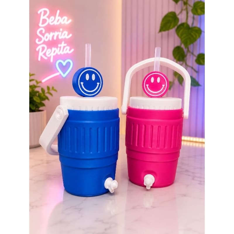 Mini Cooler e Porta Lata com Canudo Smile
