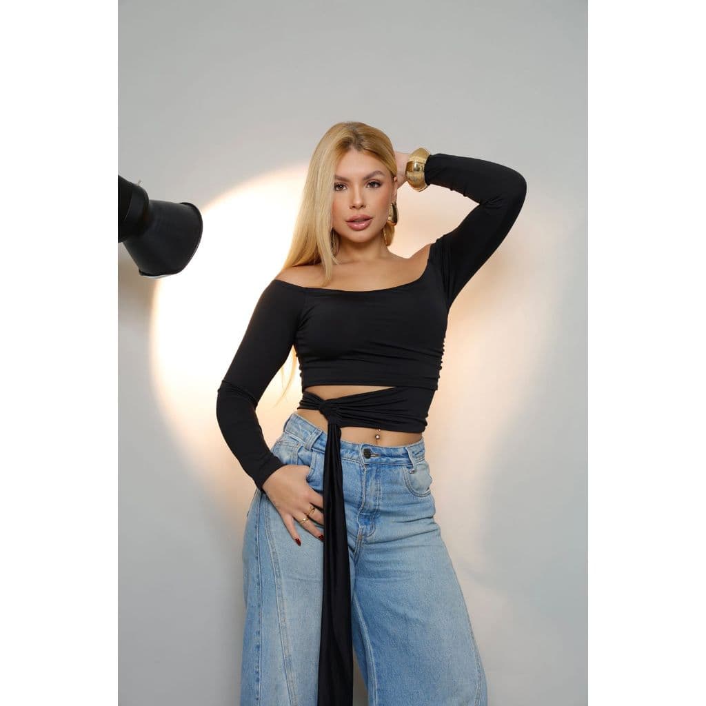 Blusa Gloss Fashion Manga Longa com Amarração Ombro a Ombro Moda Gringa Casual Super Estilosa