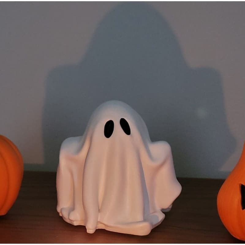 Estatueta de Fantasma Decorativo Mini Fantasminha (7.5x7cm)