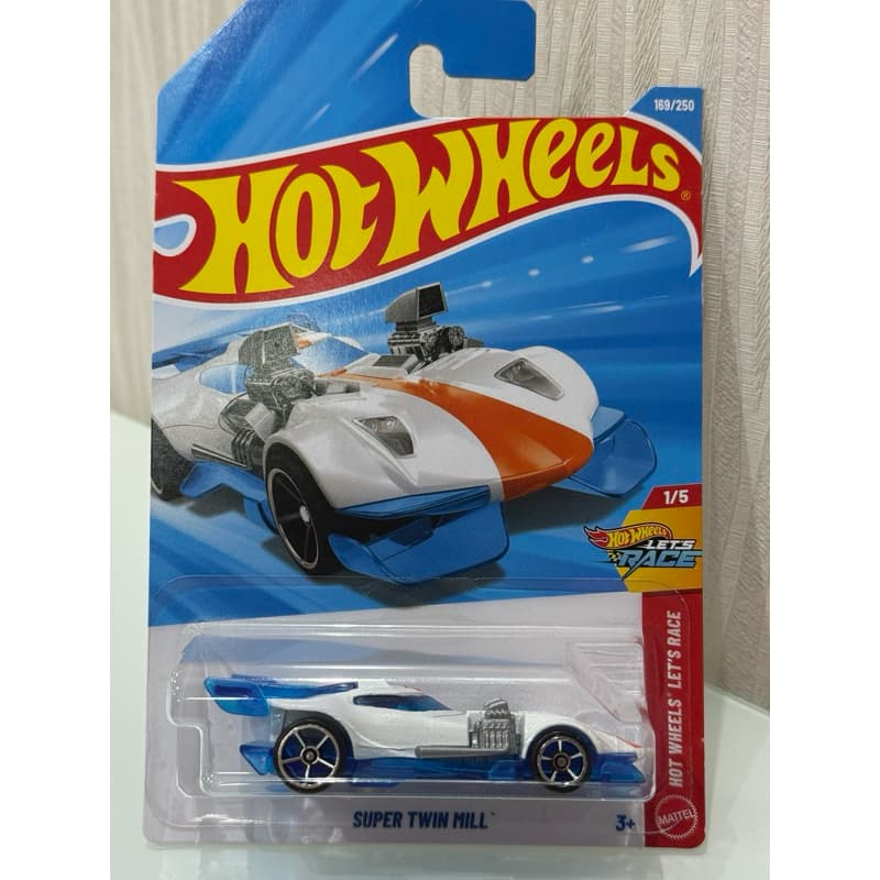 Carrinho Hot Wheels Super Twin Mill Serie Hot Wheels Let's Race 2026