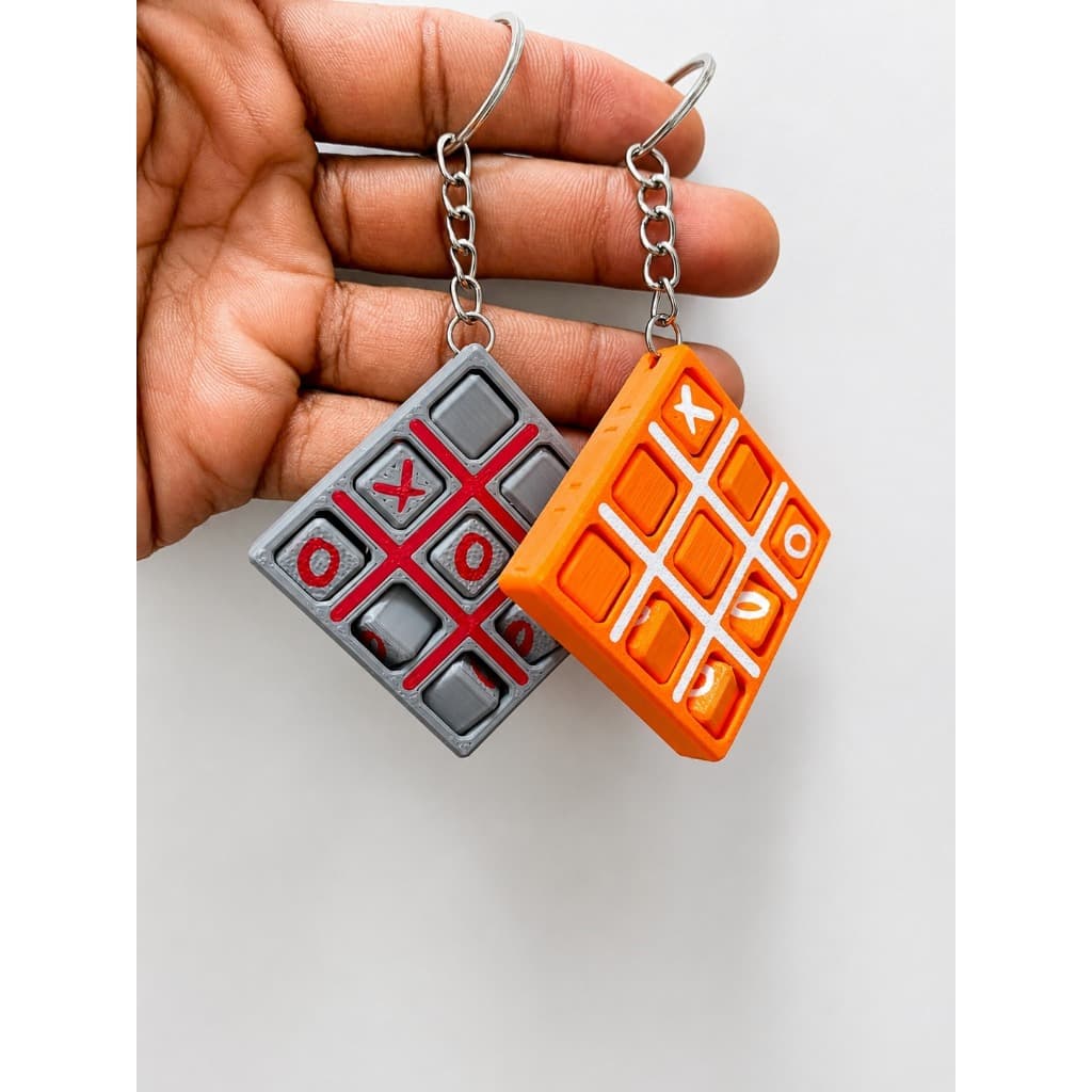 Chaveiro Jogo da Velha Antiestresse Fidget Toy Divertido