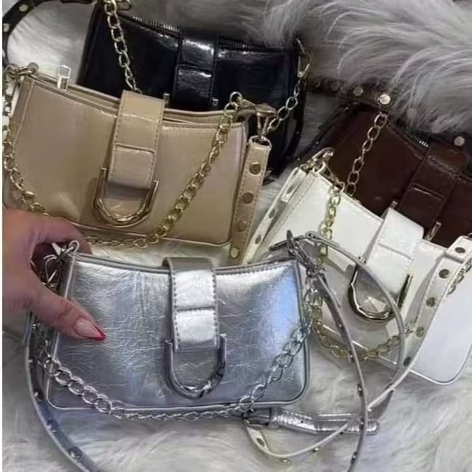 Bolsa Feminina estilo baguete com 3 alças