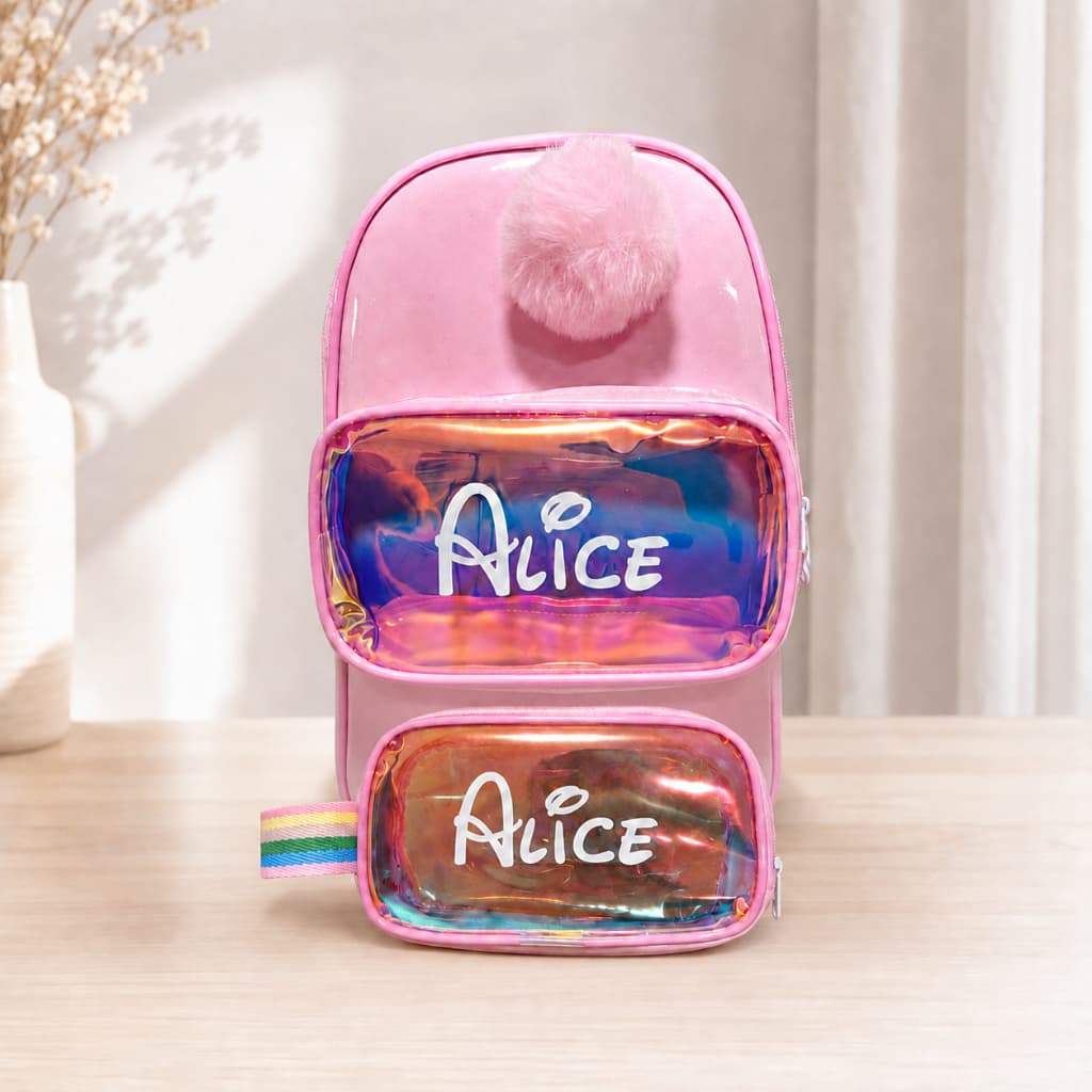 Kit Mochila Infantil Personalizada + Estojo PVC Holográfico Rosa com Nome Fonte Estilo Disney para meninas passeio festa