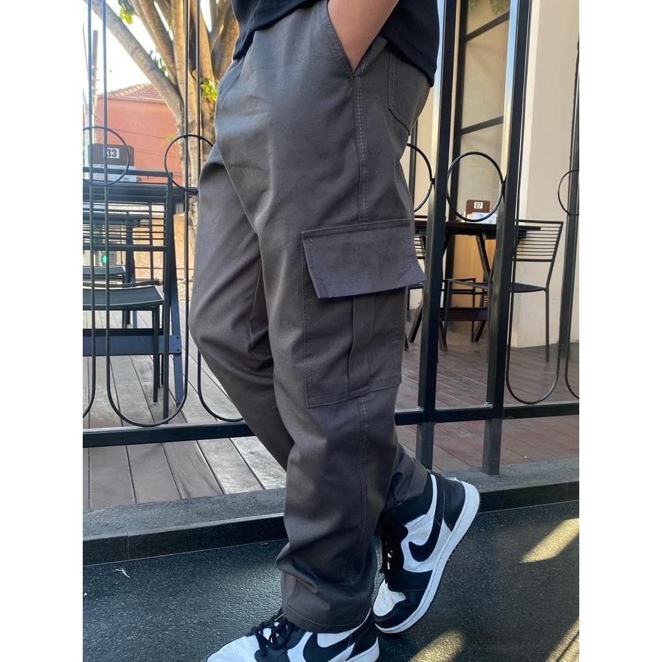 Calça Cargo Streetwear Skatista - Infantil / Juvenil - Meninos e Meninas - 6 bolsos funcionais - Sarja 100% Algodão