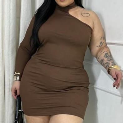 Vestido Tubinho Uma Manga gola slim Feminino