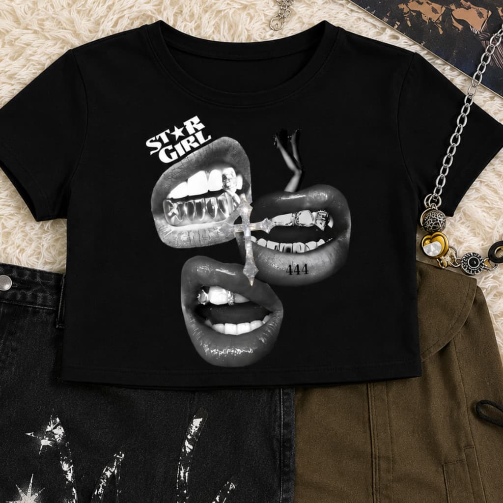 Cropped Feminino Y2K Estampa Frontal Manga Curta Estilo Urbano  Boca Tendencia Verão