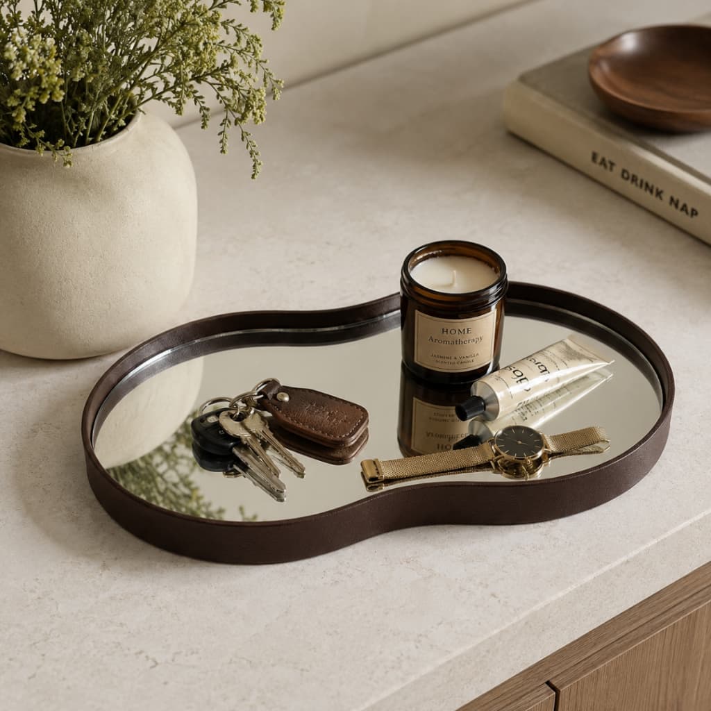 Bandeja Espelhada Decorativa Com Acabamento Em Couro 49x28