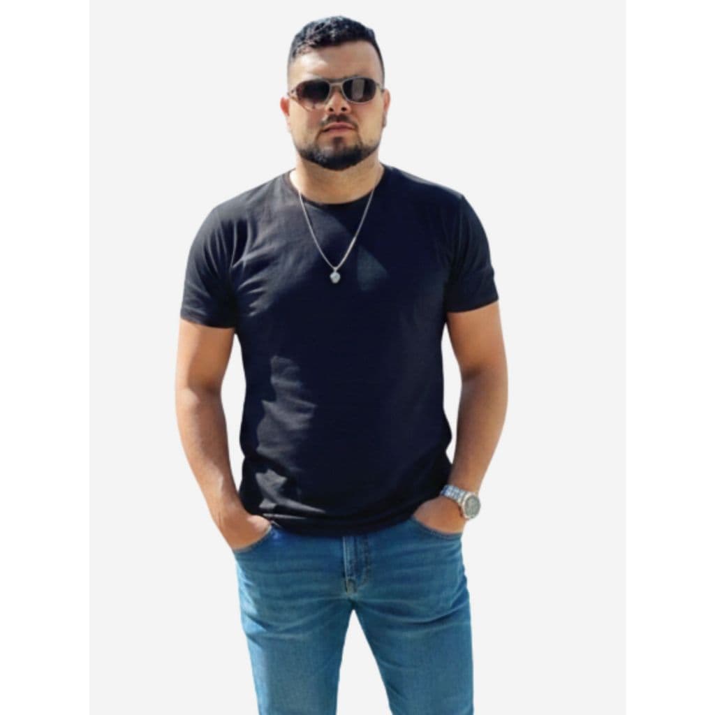 Camiseta Masculina Slim Fit Premium 100% Algodão Alta Gramatura – Básica Preta Casual Confortável do P ao GG