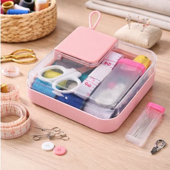 Kit de Costura Completo Portátil com Linhas Agulhas Tesoura e Fita Métrica