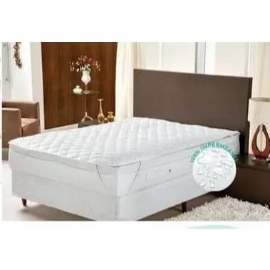 Capa de proteção de colchão cama Queen.
