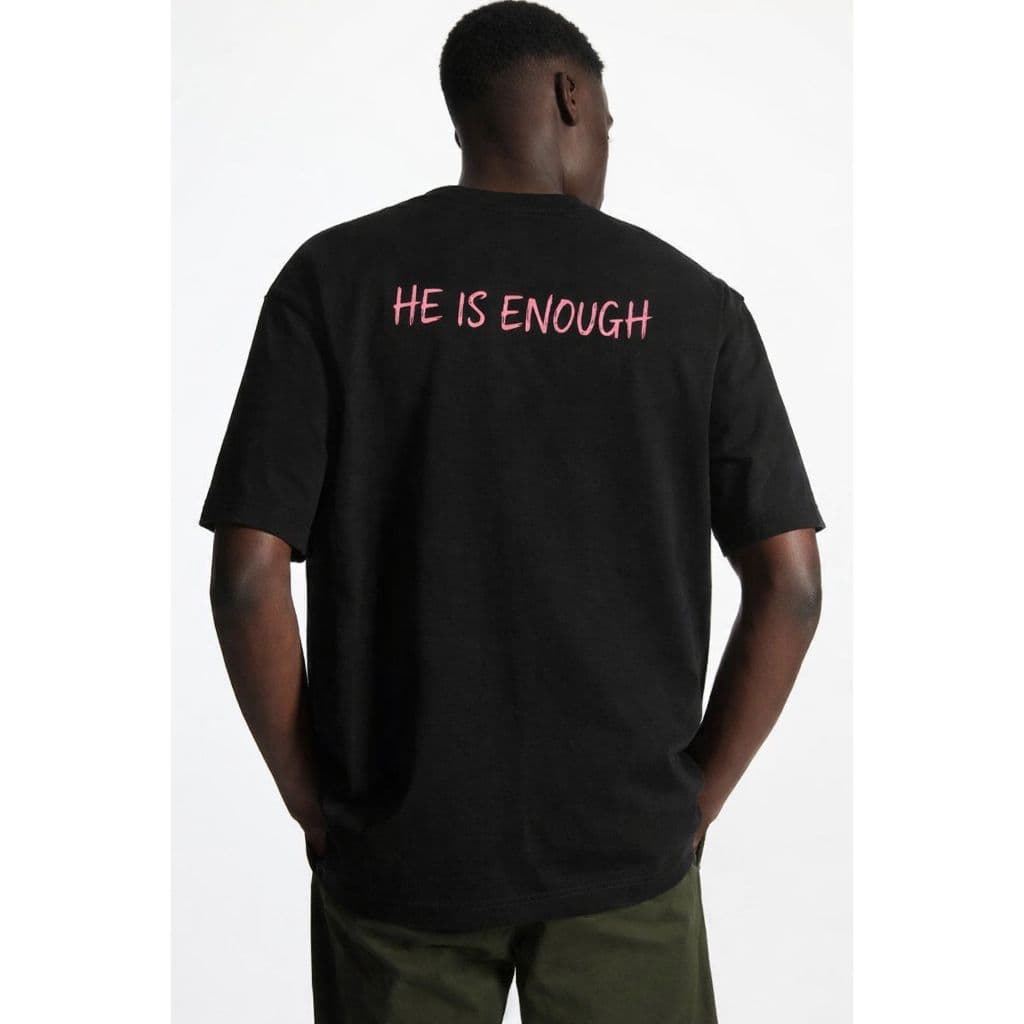 Camisera He Is Enough- Ele é Sulficiente- Tamanho Unico-Estampa nas Costas - Preto