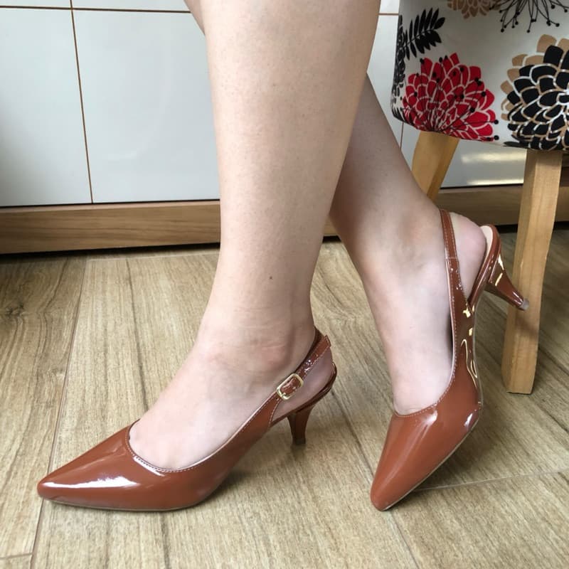 Mule Slingback Feminino Salto Fino Médio 5cm Bico Fino Confortável Social Casual