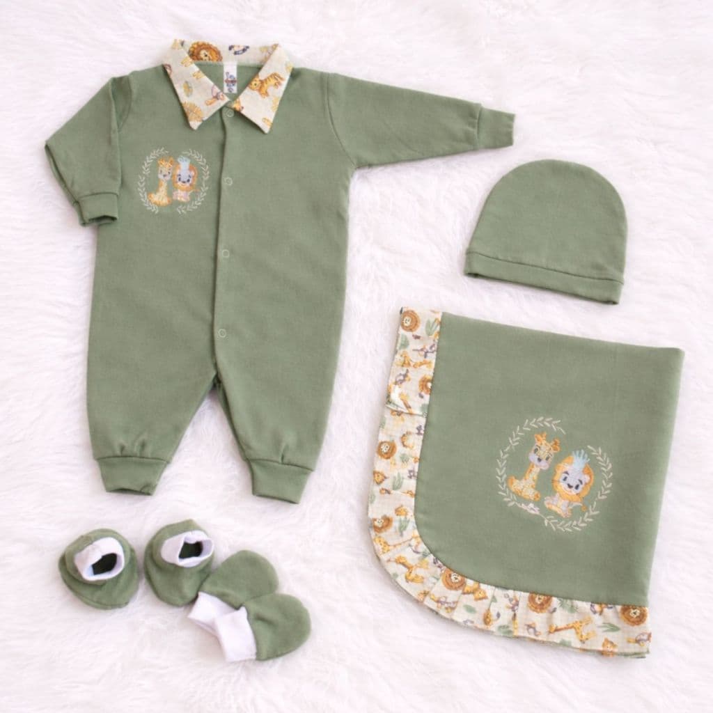 Saída Maternidade RN Safari Menino Verde Alecrim Kit Completo 5 peças Roupinha para bebê