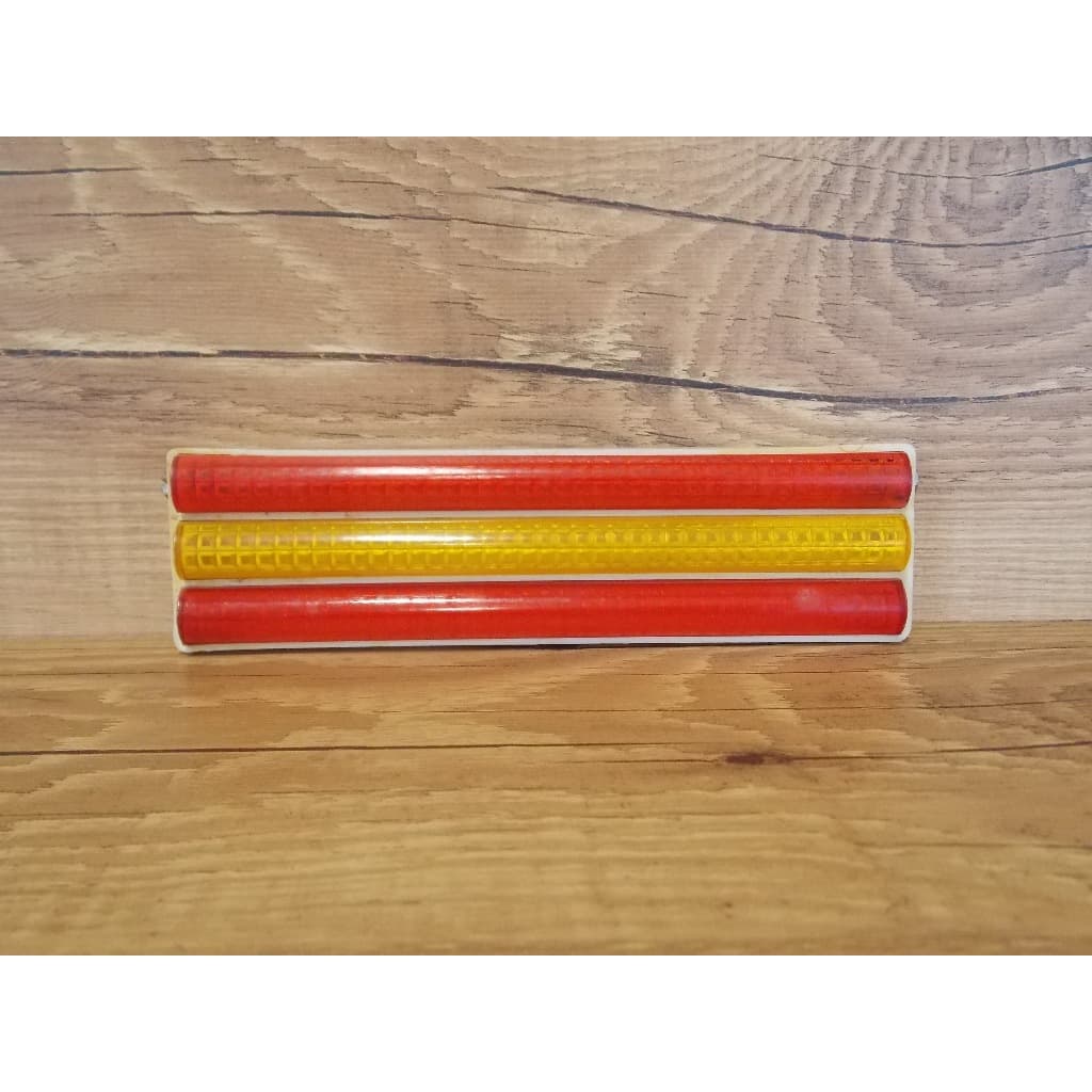 Refletor traseiro para bicicletas antigas monark monareta - novo de estoque antigo