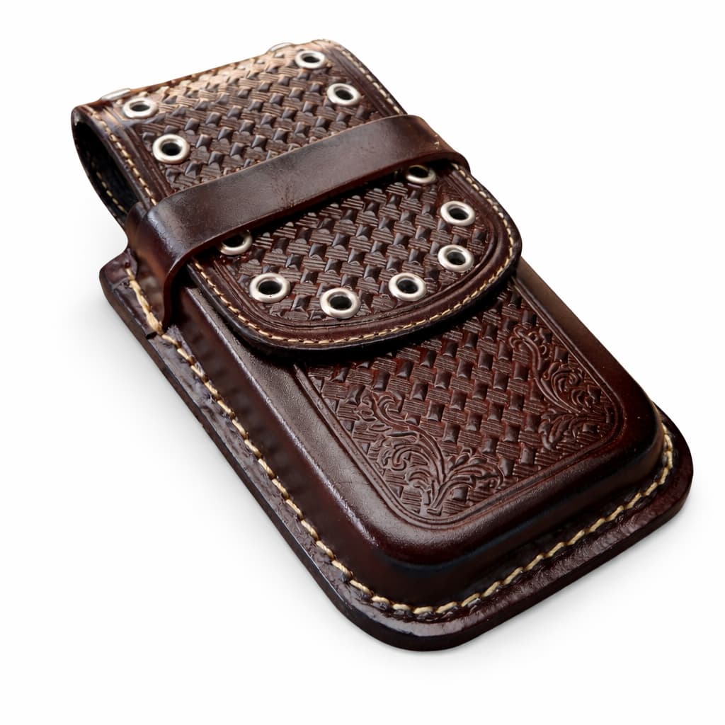 CAPA PARA CELULAR TRADICIONAL FORRADA COM ILHÓS