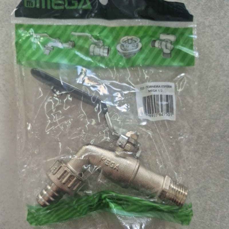 Torneira esfera jardim metal c/ bico 1/2 polegada uso geral
