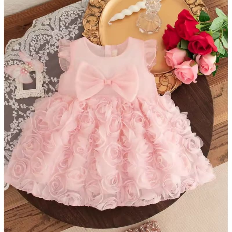 Vestido Infantil Rosa Luxo Com Laço e Saia 3D Floral – Festa, Batizado e Aniversário