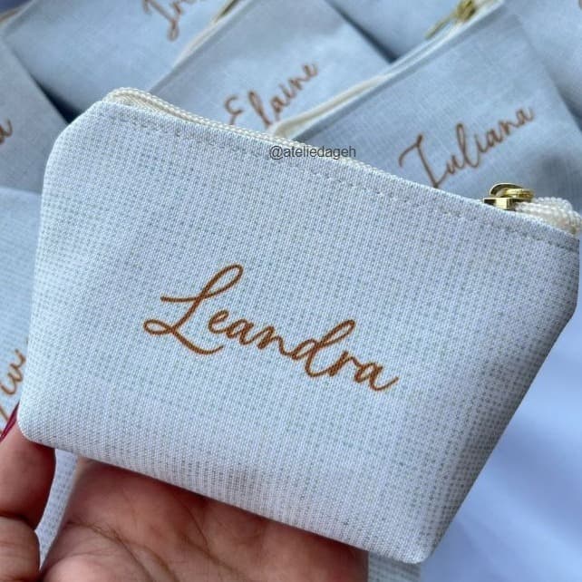 Porta Moeda Trapézio  personalizado com nomes/casamento, padrinho, madrinha, aniversário, lembrancinha.