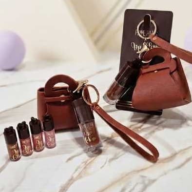 Lip Gloss Bolsa com mini gloss chaveiro Femme Paris