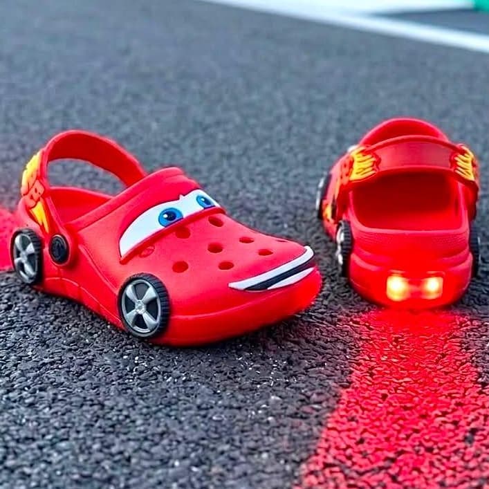 Papete Infantil Com Luizinha Menino Carros Leve e Confortável