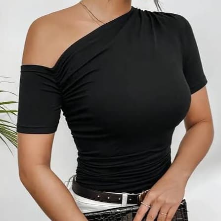 Blusa Feminina Suplex Manga Curta Ombro a Ombro Mula Manca Assimétrica Gringa Blusinha