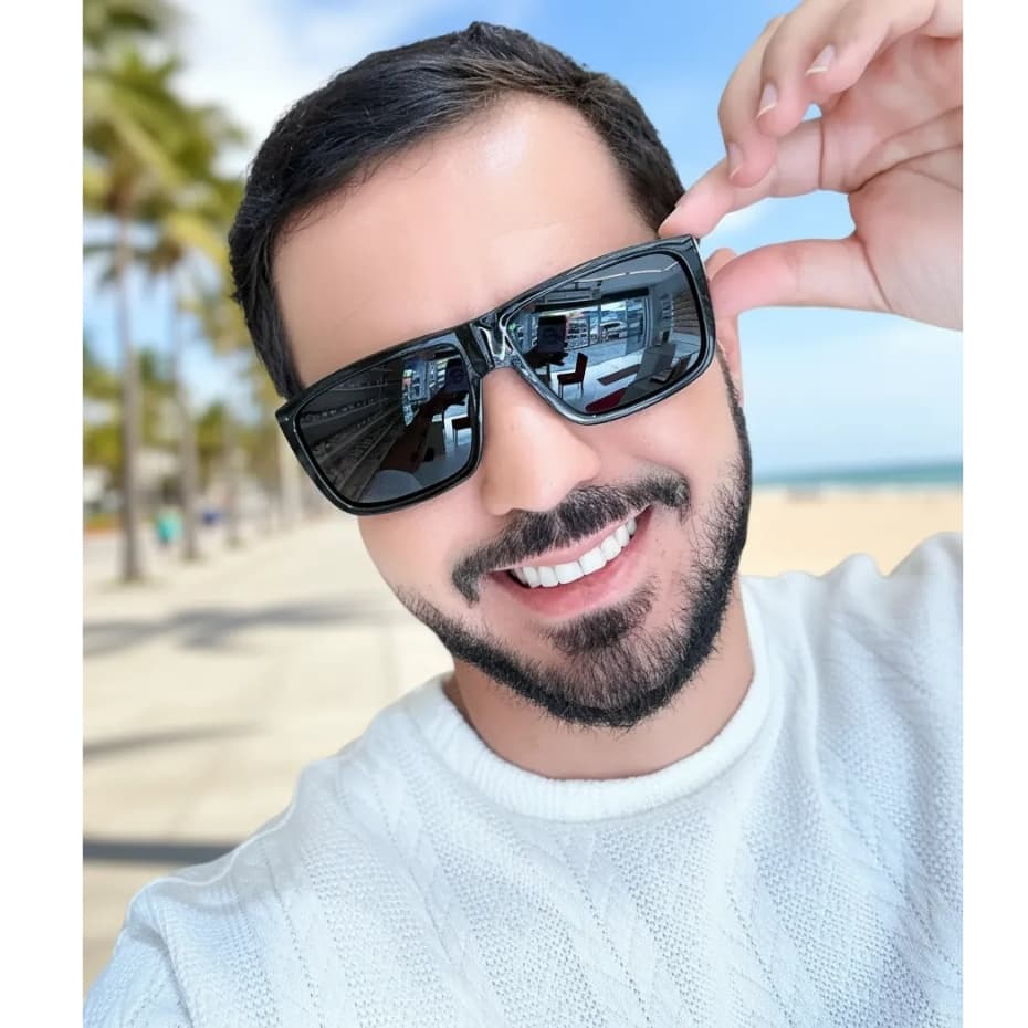 Óculos de Sol Masculino Univision Polarizado Retangular Esportivo Preto UV400 Casual Confortável Premium