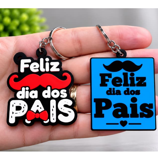 Kit 2 Chaveiros Feliz Dia dos Pais Personalizado Modelo Bigode + Modelo Quadrado | Presente Criativo presentear pais vo