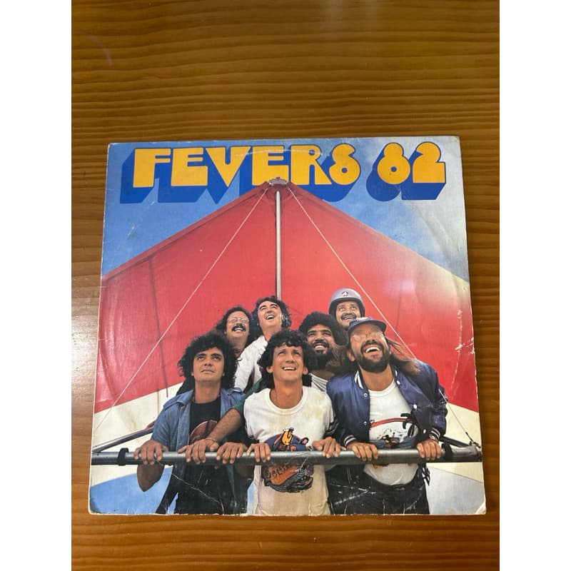 LP Vinil Fevers 82