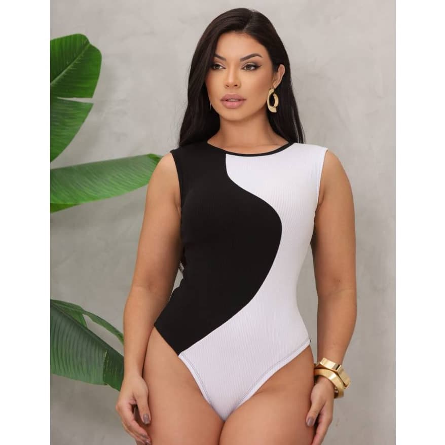 Body Blusa Feminino Canelado Regata Bicolor Preto e Branco Blogueira Moda