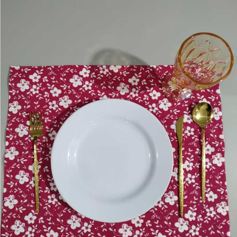 kit 8, jogos americano, jogos americanos, mesa posta, tecido,  e decoração.