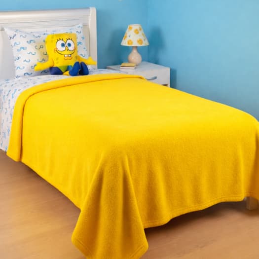 Manta Soft Solteiro Amarelo +  Boneco Do Bob Esponja