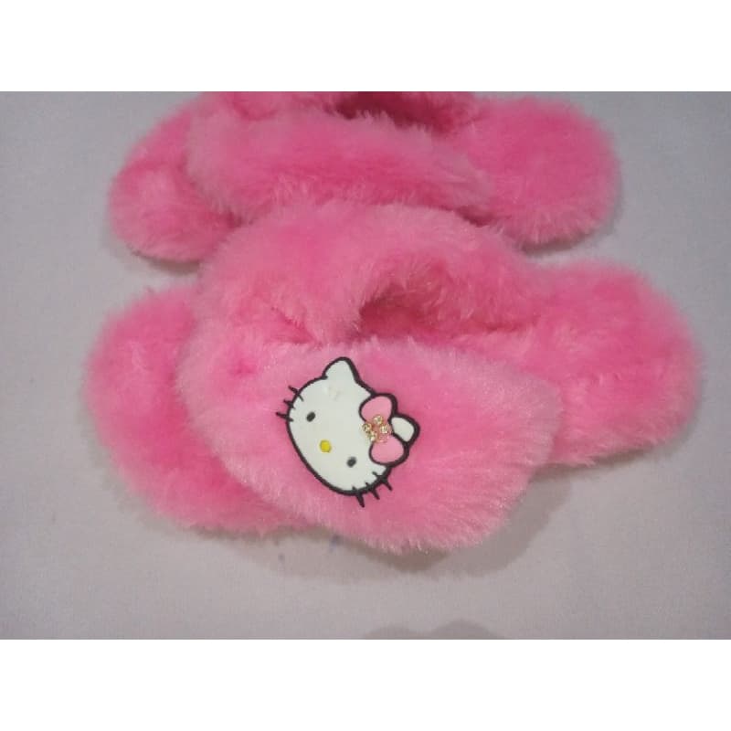 Chinelufas,em pelúcia,chinelo confortável,chinelo para maternidade