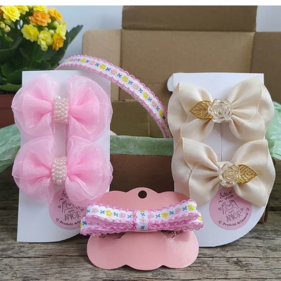 Kit Laços De Cabelo Infantil 4 Peças Tiara Arquinho Presilha Cores Rosa Bege Off White