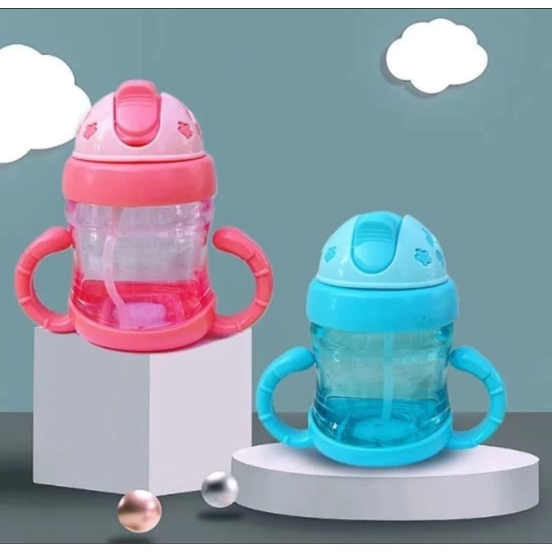 Copo Infantil com Alça e Canudo de silicone retrátil