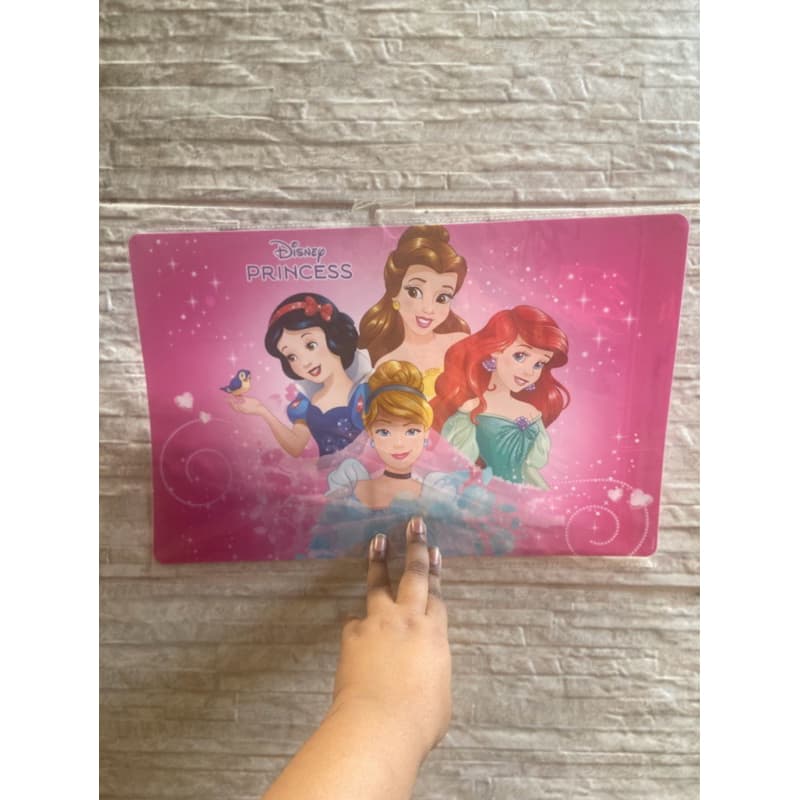 Jogo Americano Disney .
