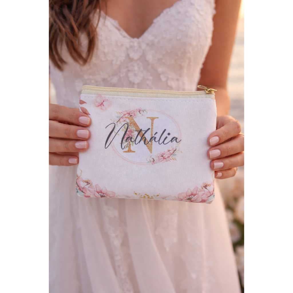 Kit Lembrancinha de Casamento – Necessaire Personalizada com Nome para Madrinhas e convidadas