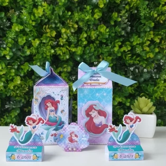Kit Lembrancinha Pequena Sereia Luxo Personalizada (Caixa Milk + Porta Bis + Card com Brinco)