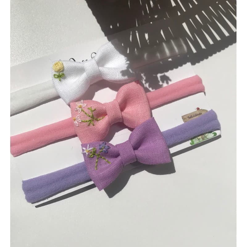 Laço de linho bordado / kit de laços bordados a mão /laço de cabelo infantil /faixinha para bebê