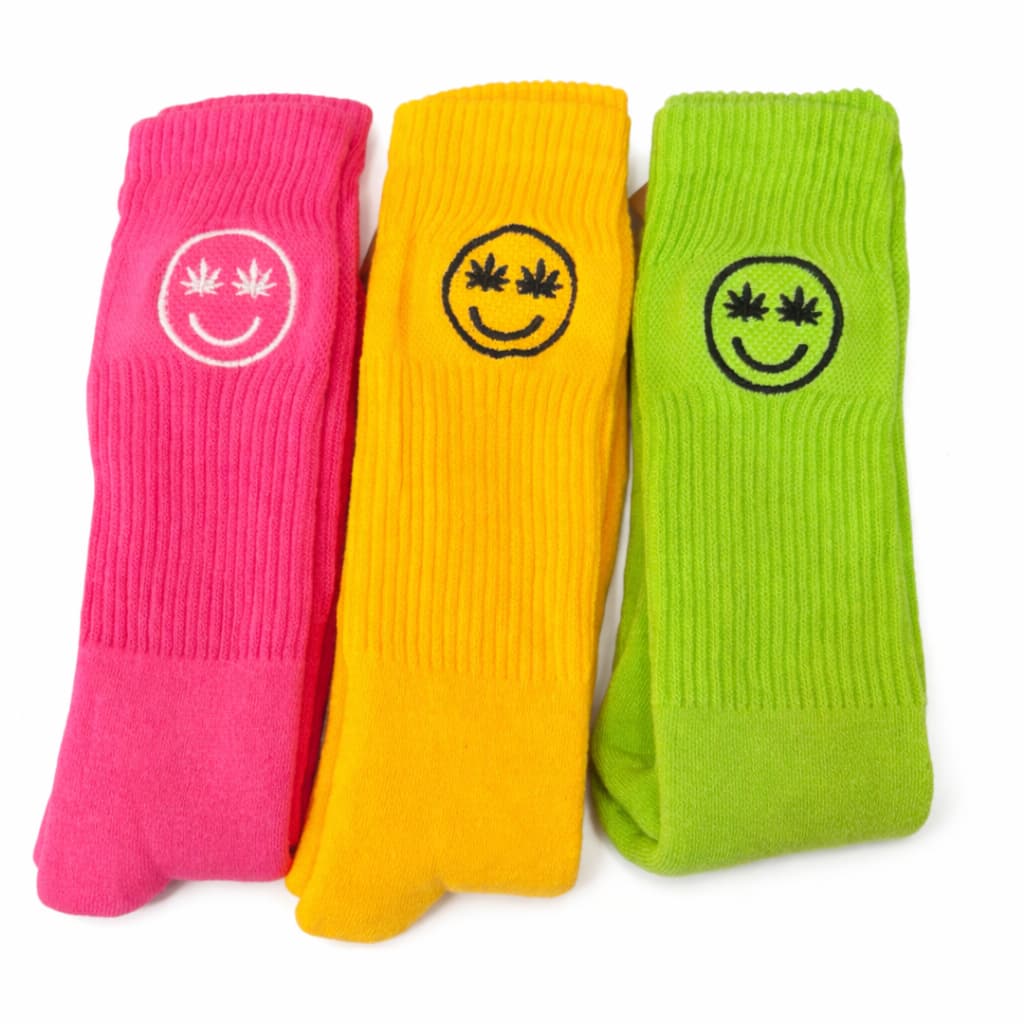 Meia Cano Alto Colorida Smile – Estilo Urbano
