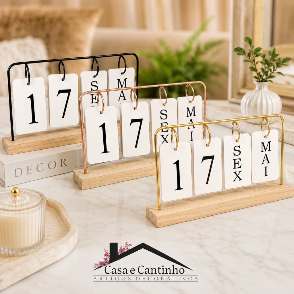 Calendário de Mesa Decorativo com Plaquinhas Frente e Verso Dourado/Preto/Rose Permanente Escritório