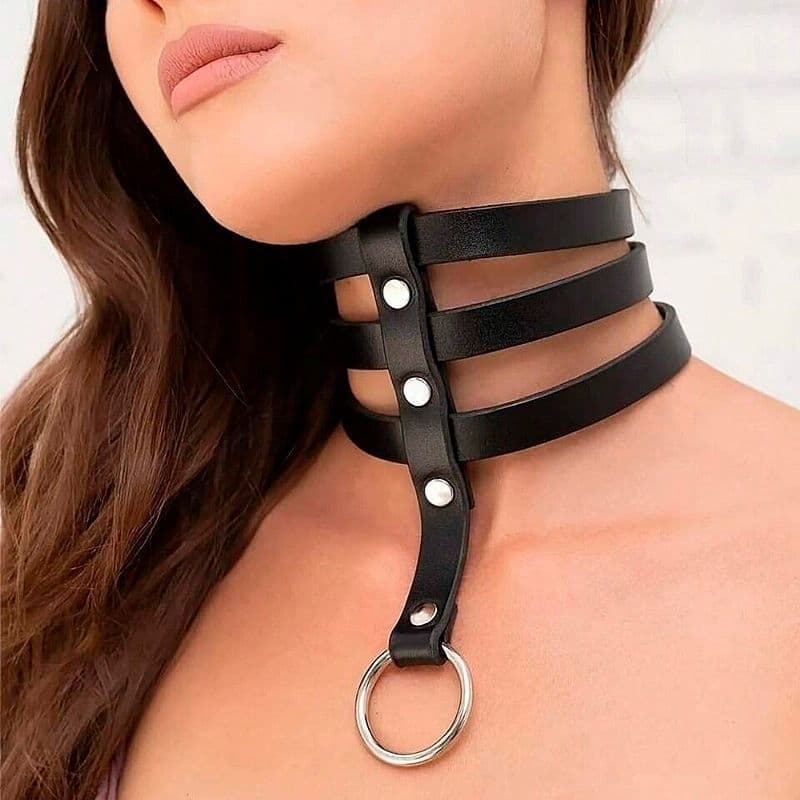 Coleira Sado com 3 Tiras em couro Cosplay