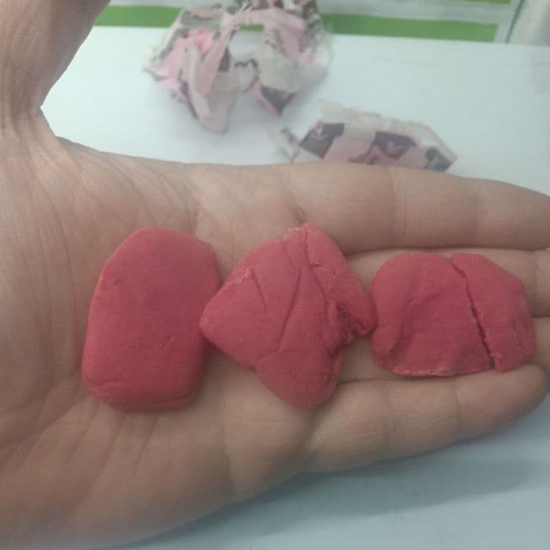 macio e rosa chicletinho ou bolacha macia e rosa makki soft bait contem 20un 10gr cada total 200gr no pacote
