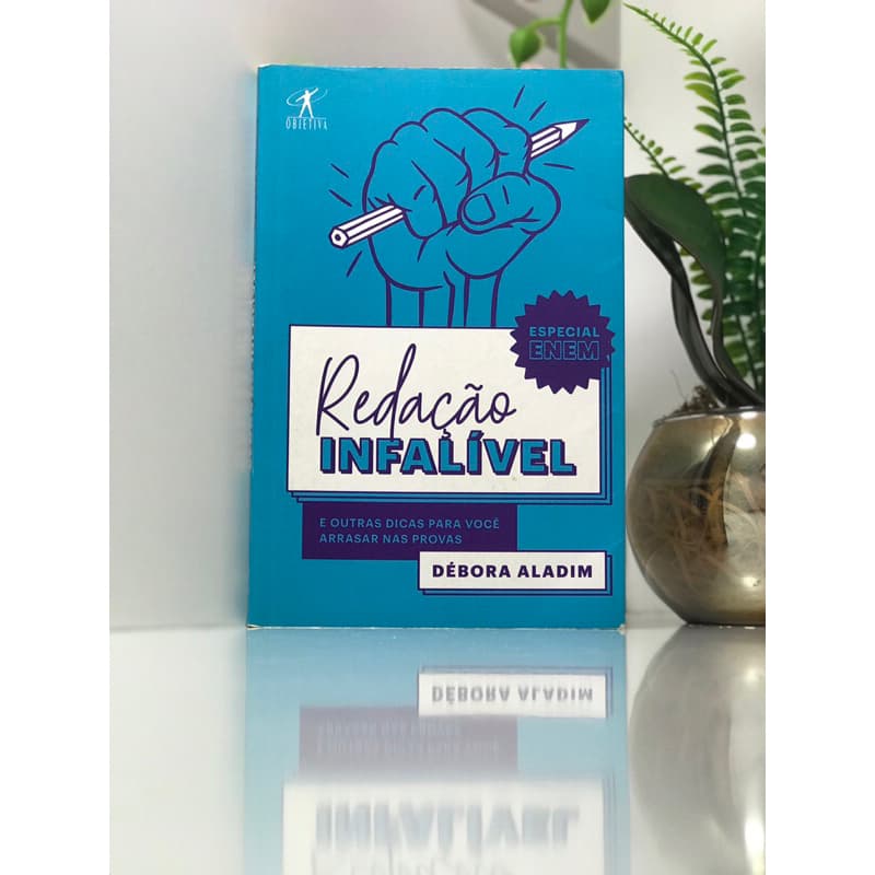 Livro “Redação Infalível” por Débora Aladim